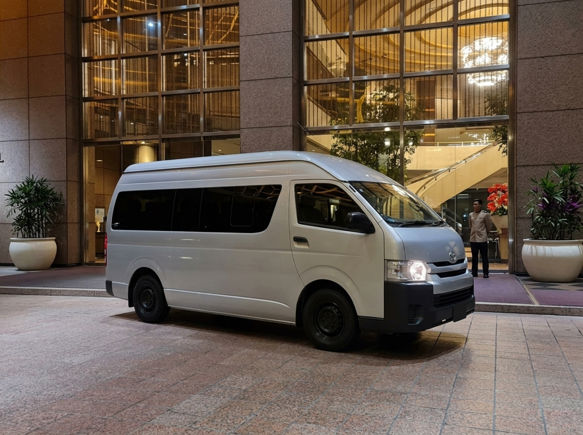 Book Maxi Taxi Melbourne by Melbourne Super Maxi for group travel, airport transfers, and professional taxi service in Melbourne.