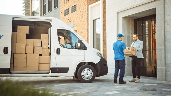 Professional Parcel Delivery Melbourne service with fast taxi courier pickup and secure same-day parcel delivery across Melbourne.